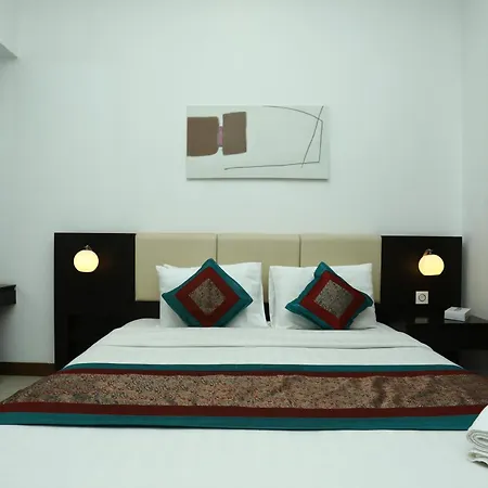 Landway Suite Manama Exterior photo