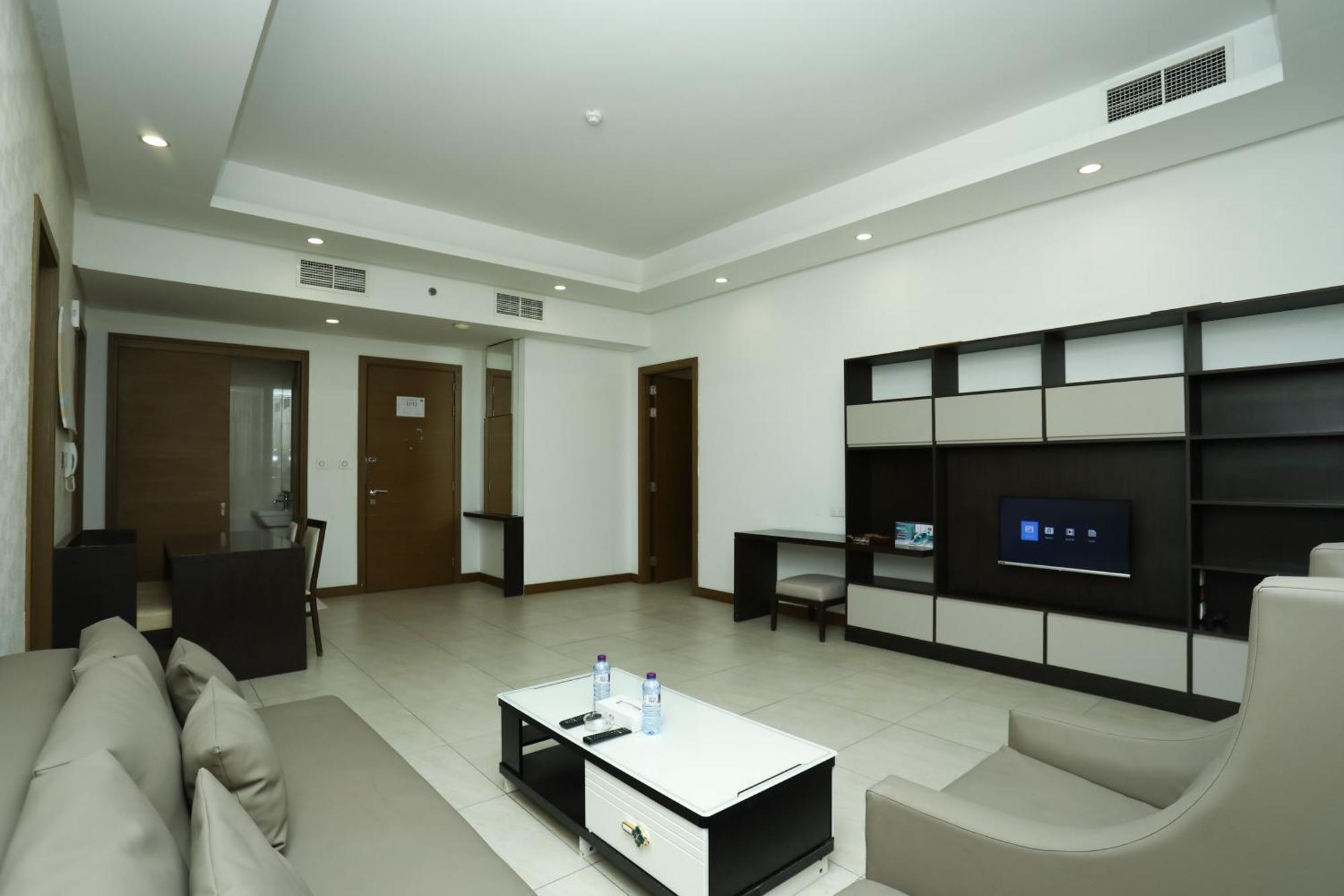 Apartment Landway